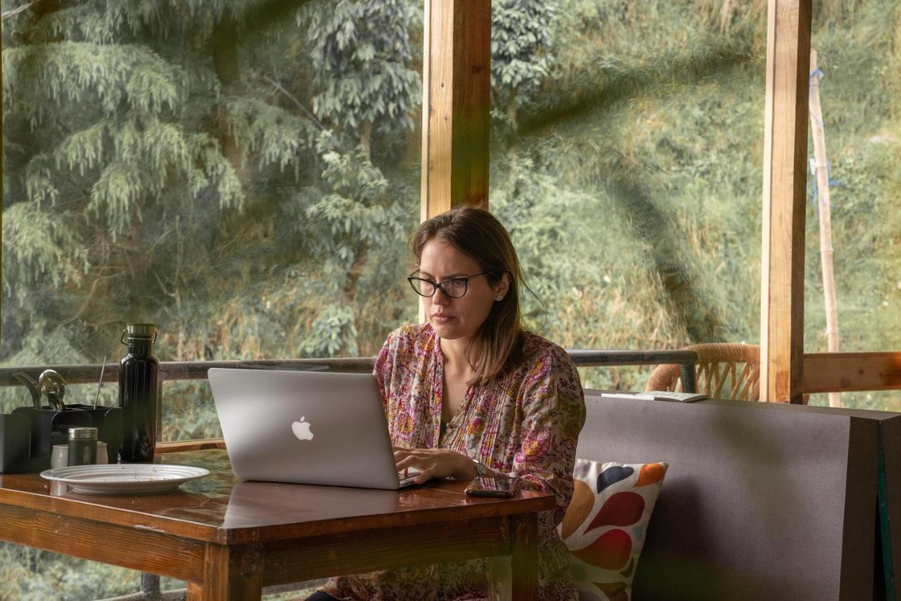 Alt Life - Dharamkot Hostel McLeod Ganj Εξωτερικό φωτογραφία