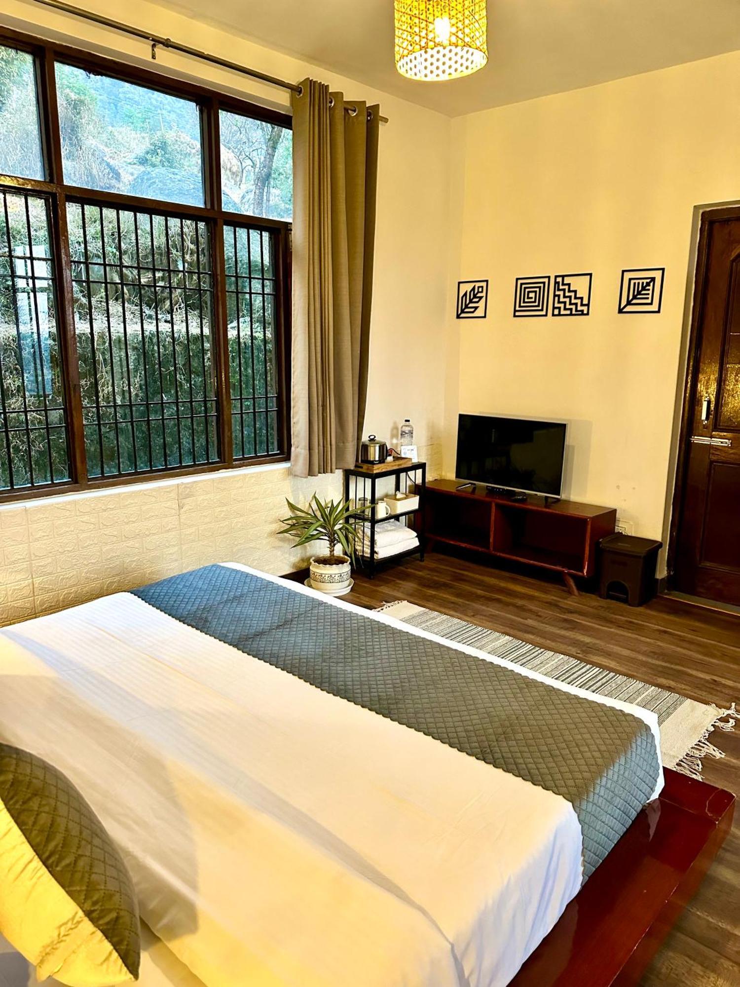 Alt Life - Dharamkot Hostel McLeod Ganj Εξωτερικό φωτογραφία