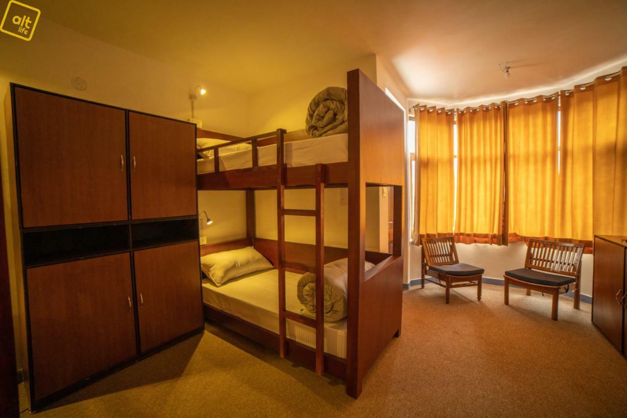 Alt Life - Dharamkot Hostel McLeod Ganj Εξωτερικό φωτογραφία